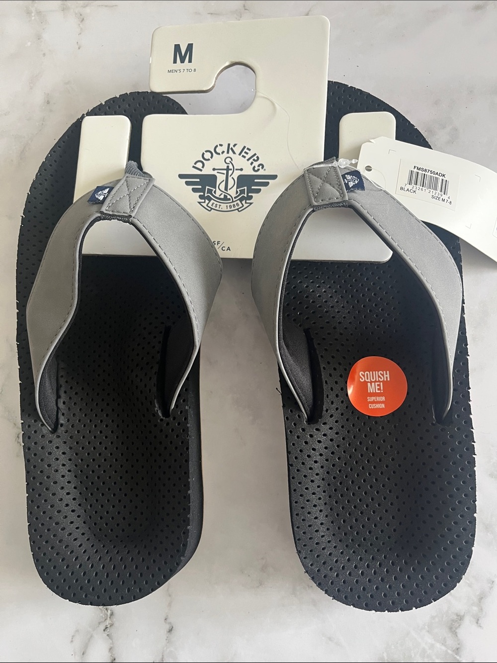 NWT Dockers Men’s Black Footbed with Gray Straps Flip Flops